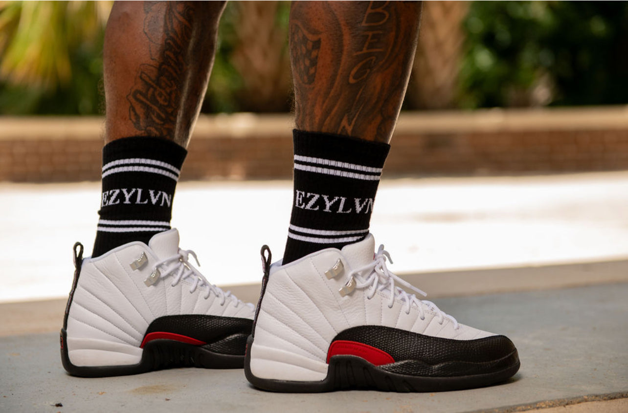 EZY| Black/White Socks