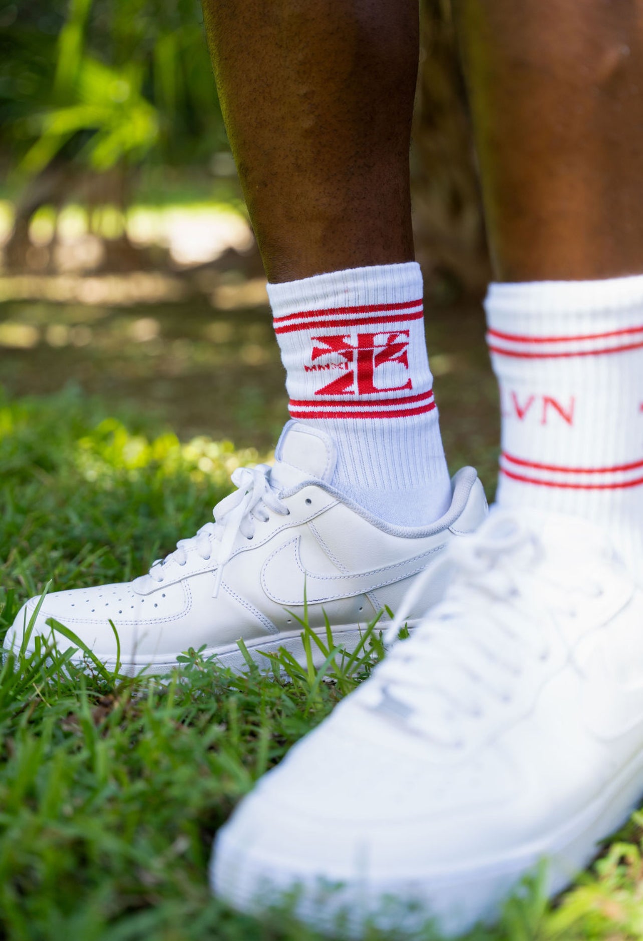 EZY| White/Red Socks