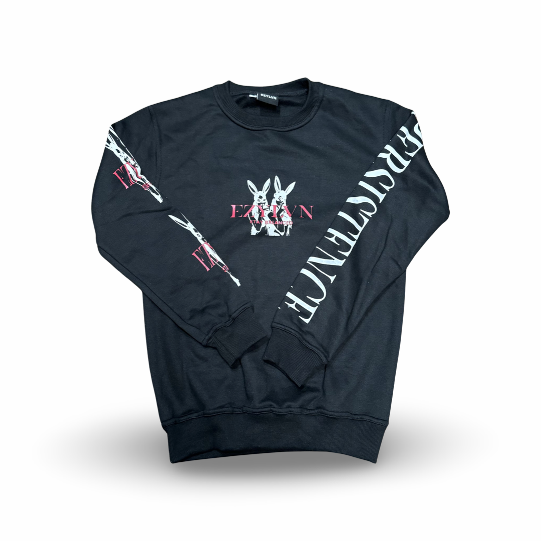 EZY| Black/White “Addictive” Crewneck