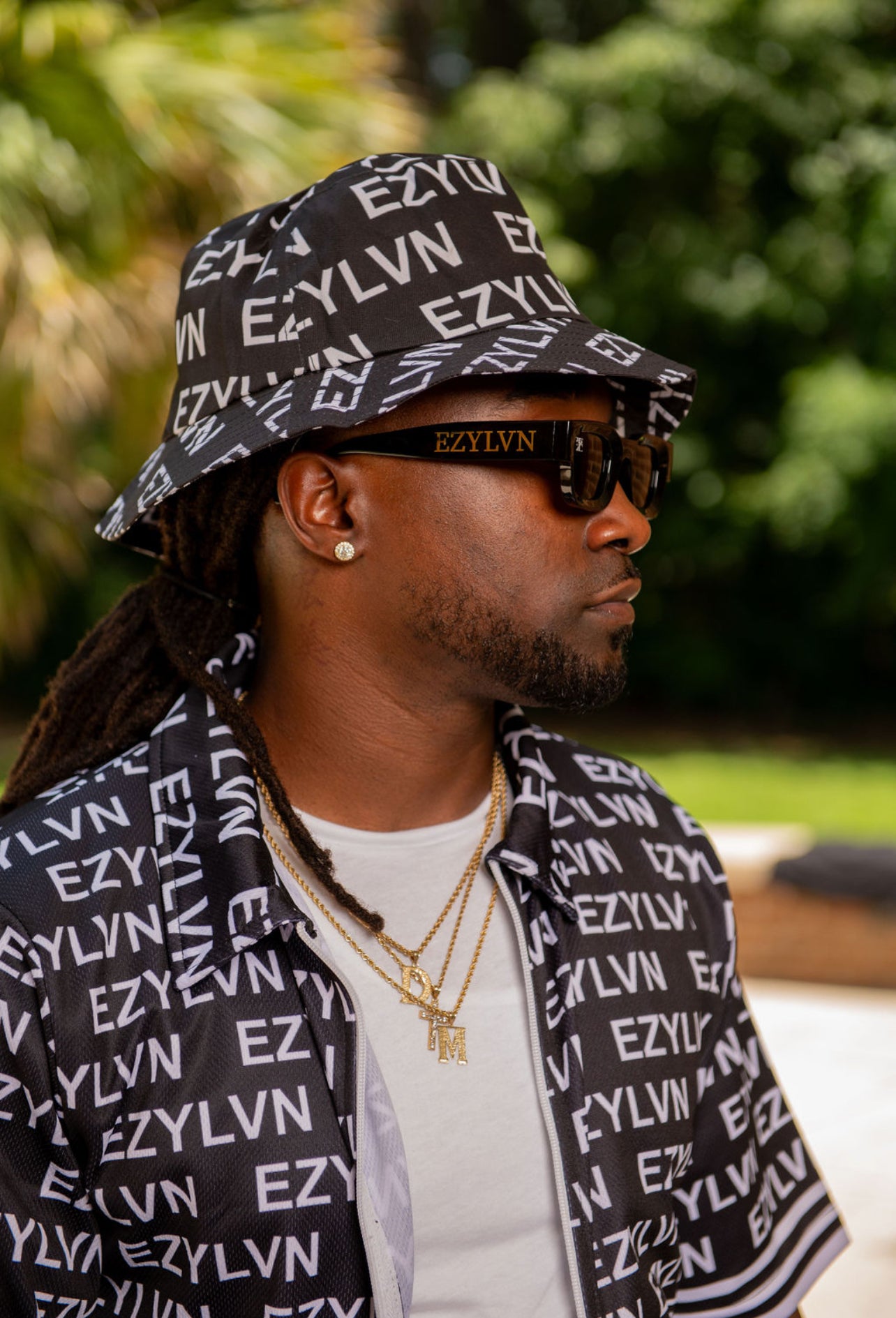 EZY| Black/white “Tropical” set